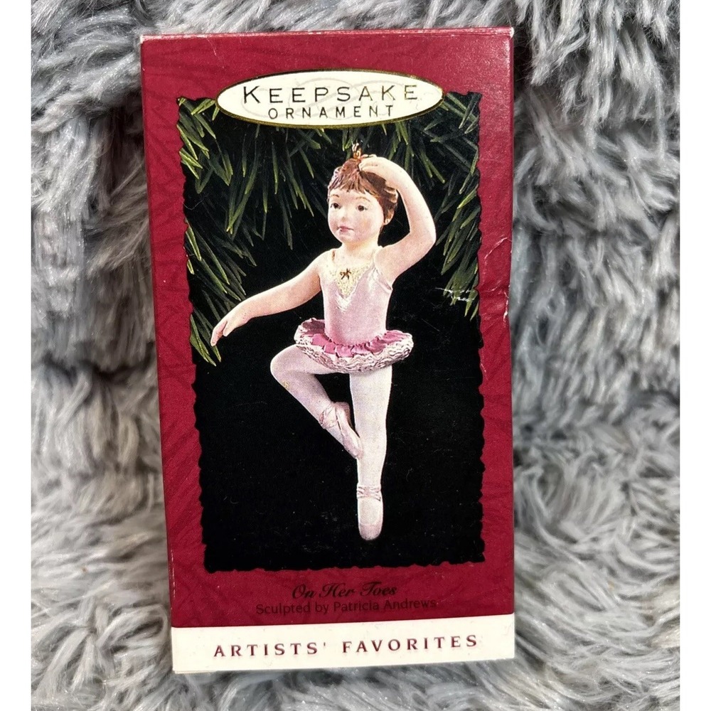 Hallmark Keepsake Ornament On Her Toes Ballet Dancer Girl 1993 Patricia